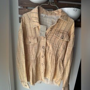 Nwt mystree small button down top yellow black ruffle bottom